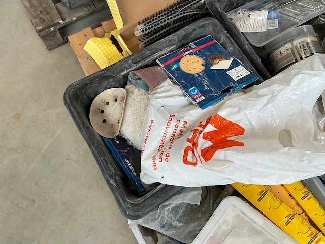 Partij divers aannemersmateriaal - afbeelding 15 van  19