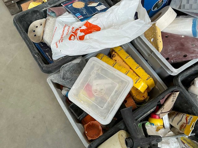 Partij divers aannemersmateriaal - afbeelding 16 van  19