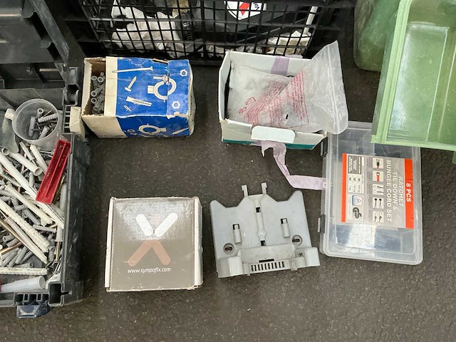 Partij divers aannemersmateriaal - afbeelding 3 van  8