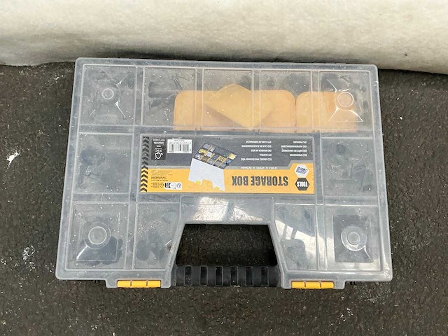 Partij divers aannemersmateriaal - afbeelding 2 van  5