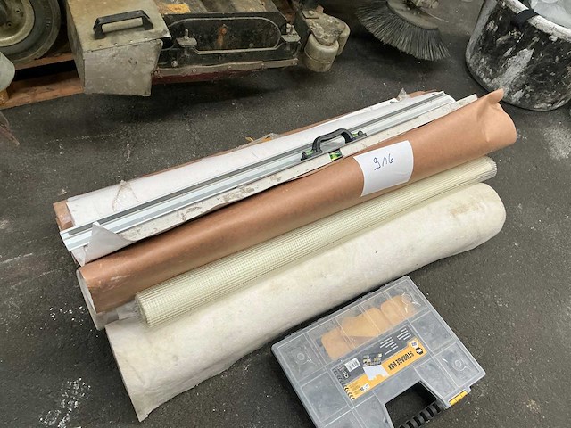 Partij divers aannemersmateriaal - afbeelding 3 van  5
