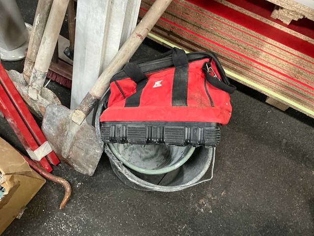 Partij divers aannemersmateriaal - afbeelding 6 van  6