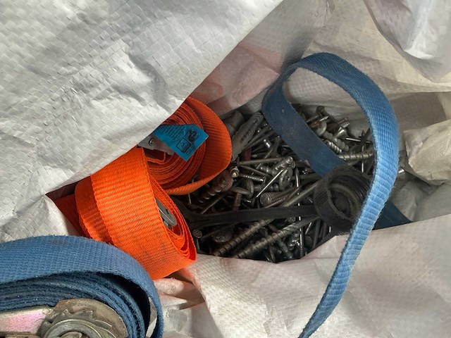 Partij divers aannemersmateriaal - afbeelding 11 van  21