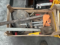 Partij divers aannemersmateriaal - afbeelding 17 van  21