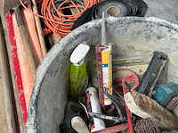 Partij divers aannemersmateriaal - afbeelding 2 van  12