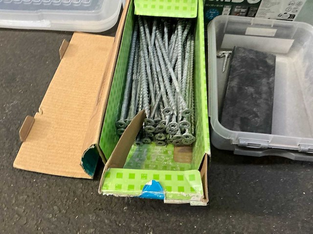 Partij divers bevestigingsmateriaal - afbeelding 2 van  8