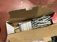 Partij divers bevestigingsmateriaal - afbeelding 8 van  8