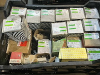 Partij divers bevestigingsmateriaal - afbeelding 14 van  14