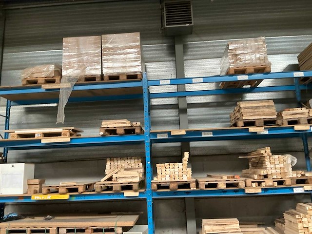 Partij divers bouwhout - afbeelding 4 van  5