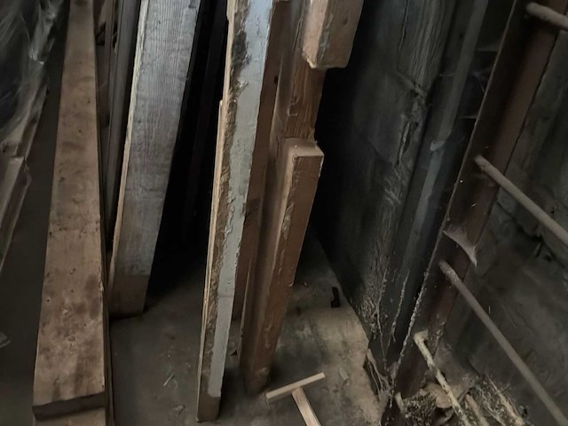 Partij divers bouwhout - afbeelding 14 van  14