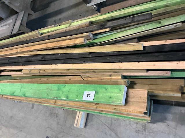 Partij divers bouwhout - afbeelding 3 van  3