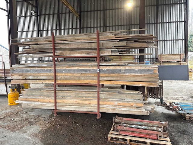Partij divers bouwhout - afbeelding 1 van  5