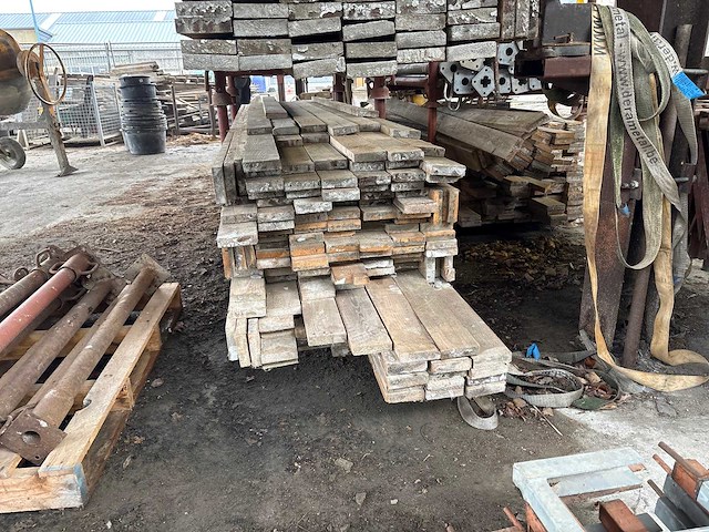 Partij divers bouwhout - afbeelding 3 van  5