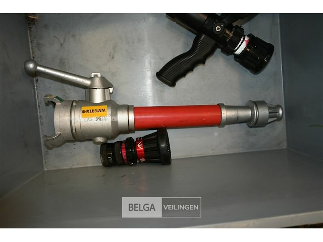 Partij divers brandweergereedschap - afbeelding 6 van  6