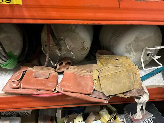 Partij divers dakmateriaal toebehoren - afbeelding 9 van  11