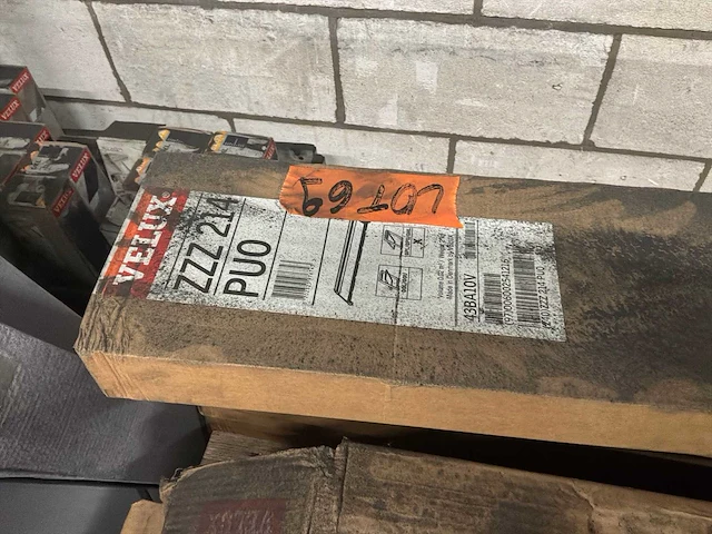 Partij divers dakmateriaal - afbeelding 27 van  30