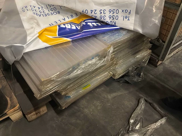 Partij divers dakmateriaal - afbeelding 21 van  30