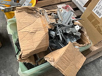 Partij divers dakwerkersmateriaal - afbeelding 11 van  28