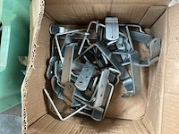 Partij divers dakwerkersmateriaal - afbeelding 16 van  28