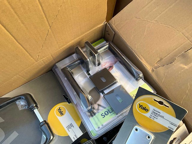 Partij divers deurbeslag yale - afbeelding 5 van  14