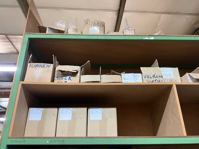 Partij divers deurbeslag - afbeelding 5 van  29