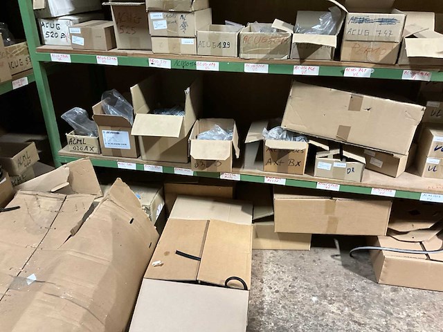 Partij divers deurbeslag - afbeelding 17 van  29