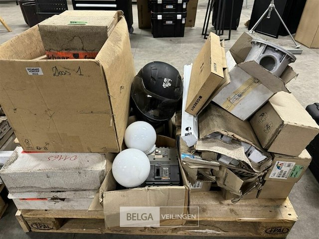 Partij divers electro - afbeelding 1 van  12