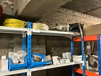Partij divers elektrisch installatiemateriaal - afbeelding 3 van  10