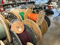 Partij divers elektro-technisch installatiemateriaal - afbeelding 10 van  36
