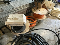 Partij divers elektro-technisch installatiemateriaal - afbeelding 13 van  36