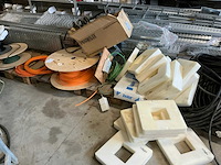 Partij divers elektro-technisch installatiemateriaal - afbeelding 14 van  36