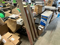 Partij divers elektro-technisch installatiemateriaal - afbeelding 20 van  36