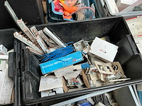 Partij divers elektro-technisch installatiemateriaal - afbeelding 3 van  18