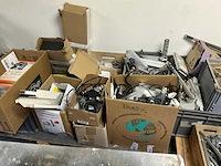 Partij divers elektromateriaal - afbeelding 2 van  5