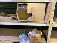 Partij divers elektrotoebehoren en lampen - afbeelding 4 van  32