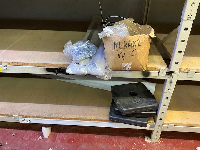 Partij divers elektrotoebehoren en lampen - afbeelding 5 van  32