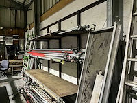 Partij divers gedemonteerd steigermateriaal - afbeelding 7 van  9
