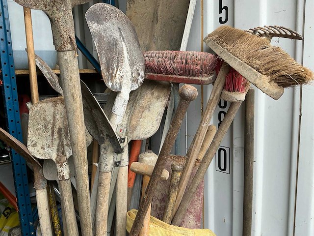 Partij divers gereedschap - afbeelding 1 van  3