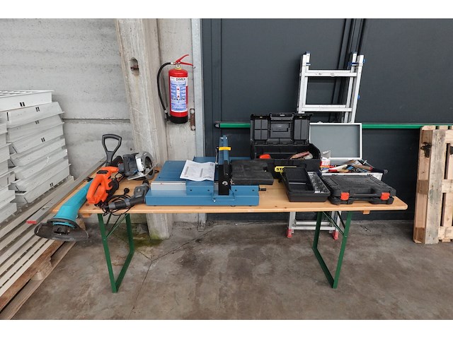 Partij divers gereedschap - afbeelding 1 van  13