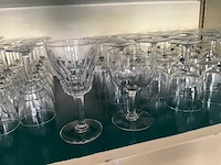 Partij divers glaswerk, waaronder kristal (800x) - afbeelding 9 van  21
