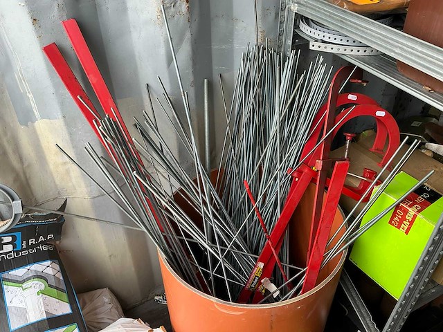 Partij divers handgereedschap - afbeelding 12 van  47