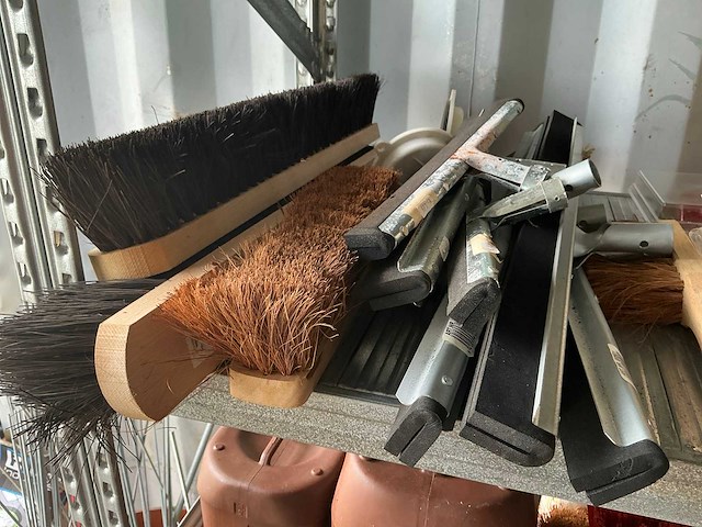Partij divers handgereedschap - afbeelding 43 van  47