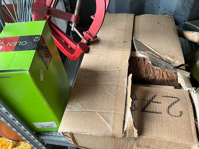 Partij divers handgereedschap - afbeelding 47 van  47