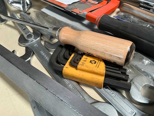 Partij divers handgereedschap - afbeelding 2 van  6
