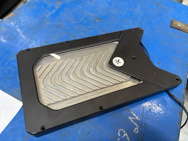 Partij divers hardware materiaal - afbeelding 2 van  7