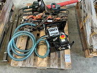 Partij divers hijsmateriaal en gereedschappen - afbeelding 2 van  3