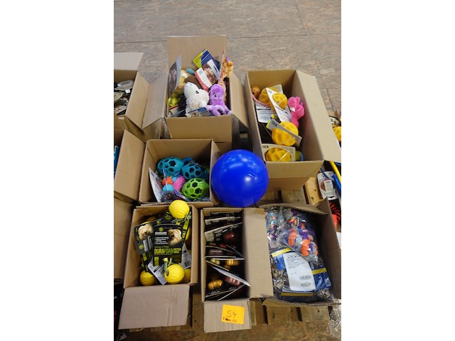 Partij divers honden speelgoed - afbeelding 1 van  8