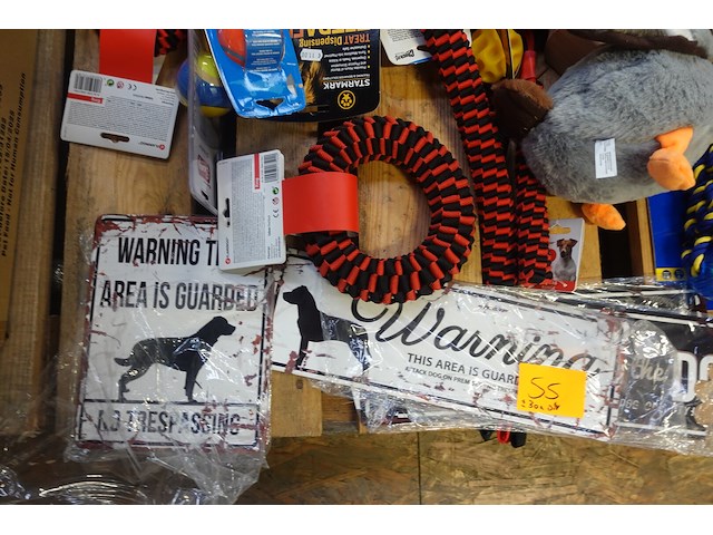 Partij divers honden speelgoed - afbeelding 2 van  4