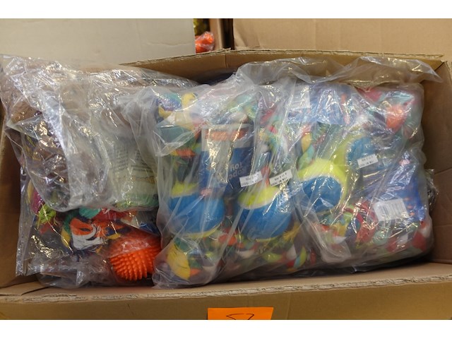 Partij divers honden speelgoed - afbeelding 2 van  7