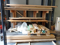 Partij divers hout - afbeelding 1 van  4